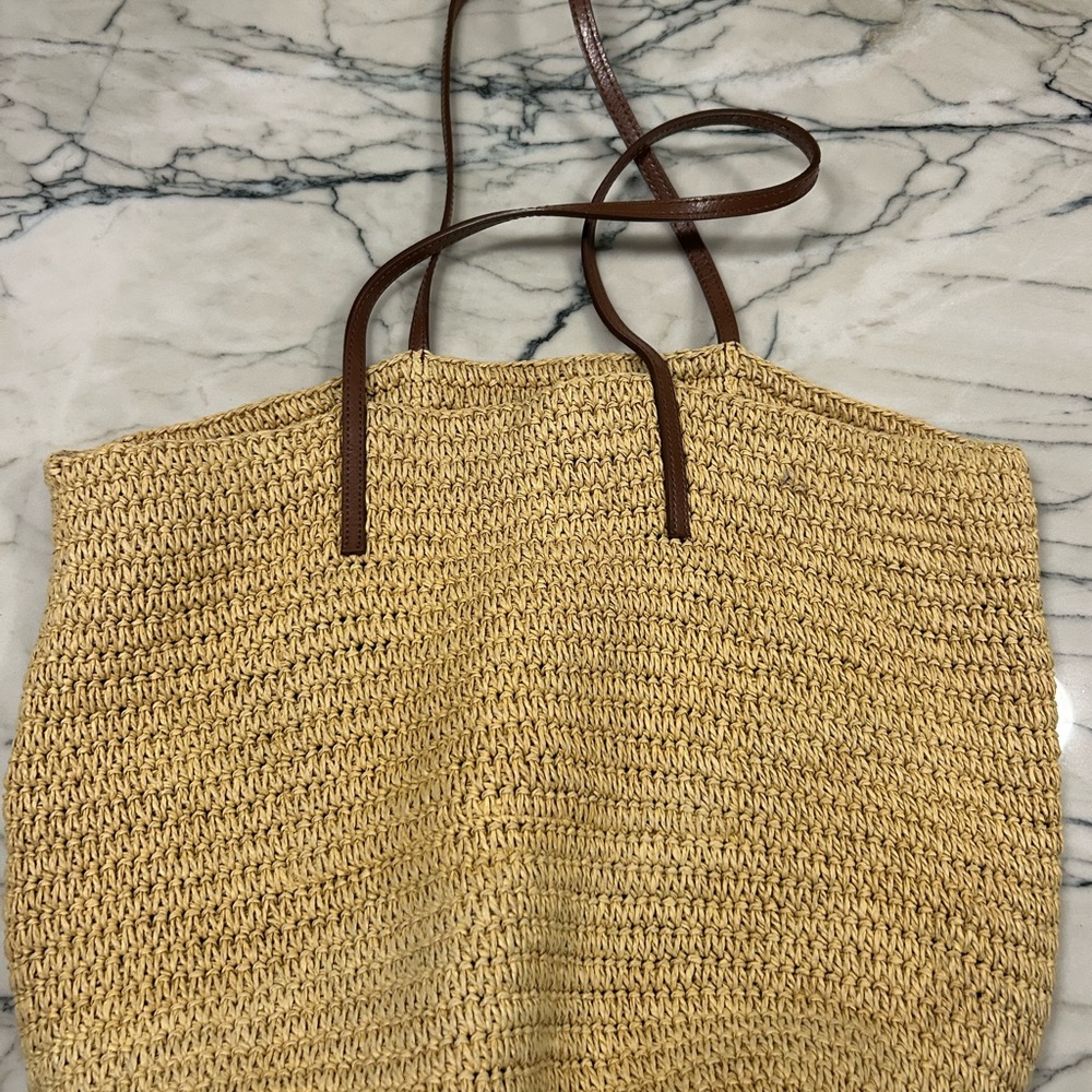 Chic Woven Tan Tote Bag